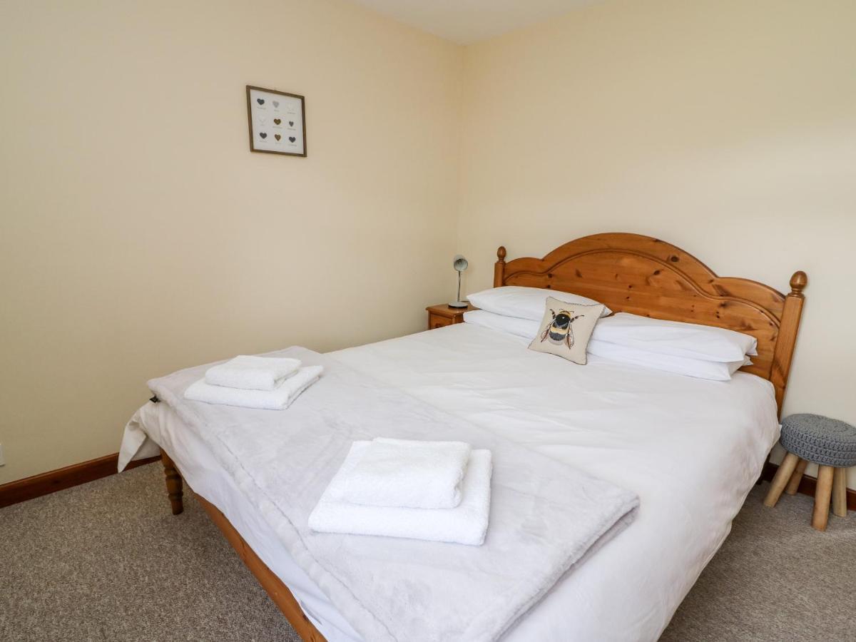 Red Kite Cottage لاندريندود ويلز المظهر الخارجي الصورة